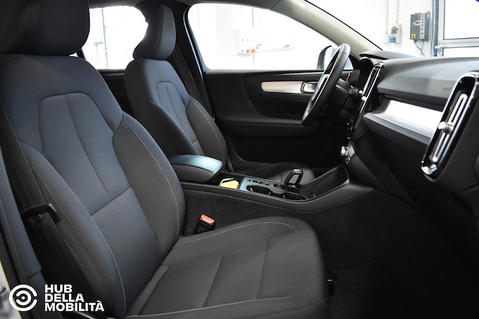 VOLVO XC40 T5 Recharge Plug-in Hybrid Inscription Expression